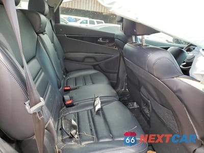 Zdjęcie 11 z 12 samochodu: 2019 KIA SORENTO EX V6 VIN:5XYPH4A50KG568397 - miniatura