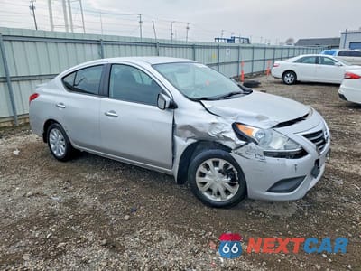 Czwarte zdjęcie samochodu z boku: 2016 NISSAN VERSA 1.6 SV VIN:3N1CN7AP5GL891096 - miniatura
