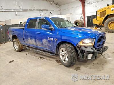 Czwarte zdjęcie samochodu z boku: 2018 RAM 1500 SPORT VIN:1C6RR7UT5JS190871 - miniatura
