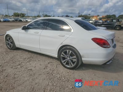 Drugie zdjęcie samochodu z przodu: 2016 MERCEDES-BENZ C 300 VIN:55SWF4JB1GU147986 - miniatura