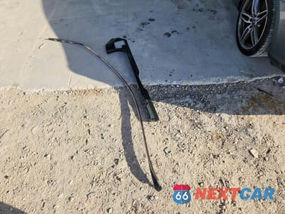 Zdjęcie 12 z 12 samochodu: 2018 MERCEDES-BENZ E 400 VIN:WDD1J6FB8JF012897 - miniatura