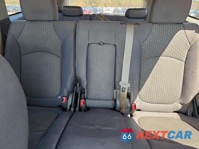 Zdjęcie 10 z 13 samochodu: 2011 CHEVROLET TRAVERSE LT VIN:1GNKRGED7BJ207573 - miniatura