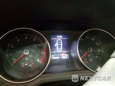 Zdjęcie 9 z 12 samochodu: 2016 VOLKSWAGEN PASSAT S VIN:1VWAT7A39GC062175 - miniatura