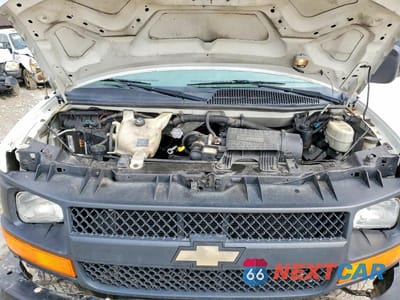 Zdjęcie 11 z 11 samochodu: 2015 CHEVROLET EXPRESS G2500 VIN:1GCWGFCFXF1150578 - miniatura