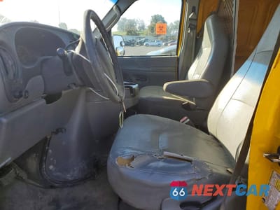 Zdjęcie 7 z 13 samochodu: 2006 FORD E250 DELIVERY VAN VIN:1FTNS24W76DA22699 - miniatura