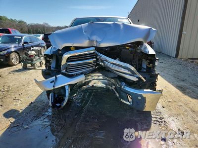 Piąte zdjęcie samochodu w środku: 2017 RAM 1500 SLT VIN:1C6RR7LG2HS763675 - miniatura