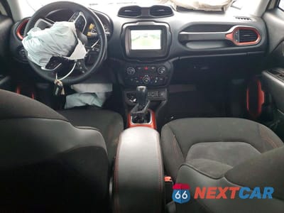 Zdjęcie 8 z 12 samochodu: 2020 JEEP RENEGADE TRAILHAWK VIN:ZACNJBC13LPM05588 - miniatura
