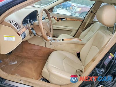 Zdjęcie 7 z 11 samochodu: 2009 MERCEDES-BENZ E 350 VIN:WDBUF56X39B435807 - miniatura