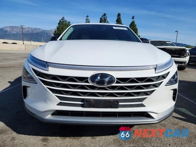 Piąte zdjęcie samochodu w środku: 2019 HYUNDAI NEXO BLUE VIN:KM8J74A61KU001465 - miniatura