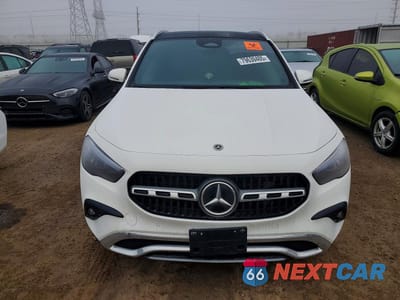 Piąte zdjęcie samochodu w środku: 2026 MERCEDES-BENZ GLA 250 4MATIC VIN:W1N4N4HB5TJ816581 - miniatura