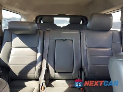 Zdjęcie 10 z 13 samochodu: 2007 JEEP COMMANDER VIN:1J8HH48K47C520955 - miniatura