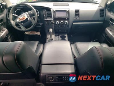 Zdjęcie 8 z 13 samochodu: 2020 TOYOTA SEQUOIA SR5 VIN:5TDBY5G1XLS177427 - miniatura