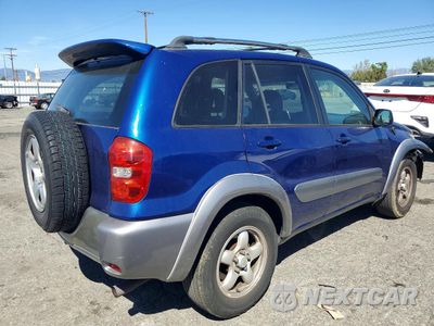 Trzecie zdjęcie samochodu z tyłu: 2004 TOYOTA RAV4 BASE VIN:JTEGD20V940032389 - miniatura