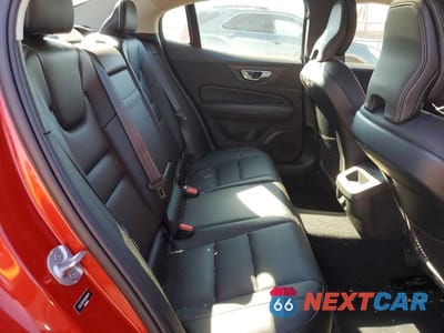 Zdjęcie 10 z 12 samochodu: 2024 VOLVO S60 CORE VIN:7JRL12FK2RG308341 - miniatura