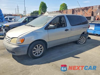 2001 TOYOTA SIENNA CE 4T3ZF19C41U374598 - główne zdjęcie licytacji z USA - miniatura