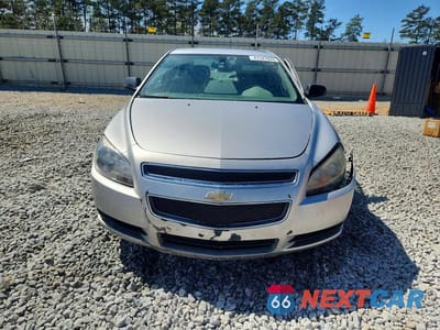 Piąte zdjęcie samochodu w środku: 2011 CHEVROLET MALIBU LS VIN:1G1ZB5E13BF209077 - miniatura