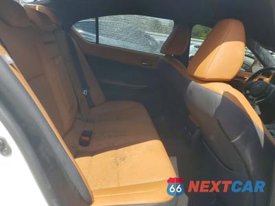Zdjęcie 10 z 12 samochodu: 2024 LEXUS IS 300 BASE VIN:JTHCA1D28R5132725 - miniatura