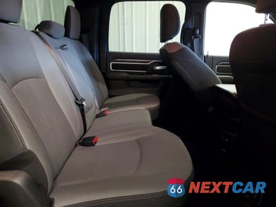 Zdjęcie 10 z 11 samochodu: 2024 RAM 2500 BIG HORN VIN:3C6UR5DJ1RG400348 - miniatura