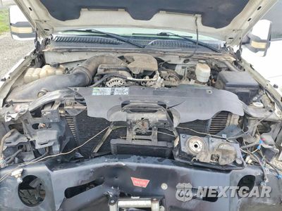Zdjęcie 11 z 13 samochodu: 2005 CHEVROLET SILVERADO K2500 HEAVY DUTY VIN:1GCHK23285F917942 - miniatura