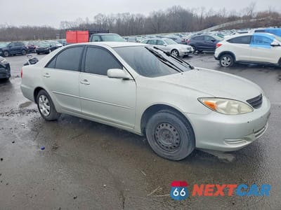 Czwarte zdjęcie samochodu z boku: 2003 TOYOTA CAMRY LE VIN:4T1BE32K23U786788 - miniatura