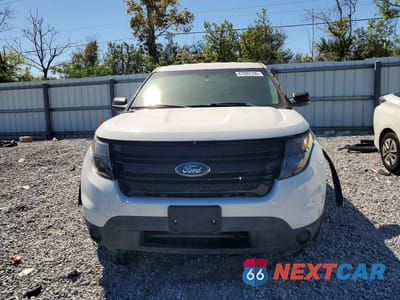 Piąte zdjęcie samochodu w środku: 2014 FORD EXPLORER POLICE INTERCEPTOR VIN:1FM5K8AR6EGC60151 - miniatura