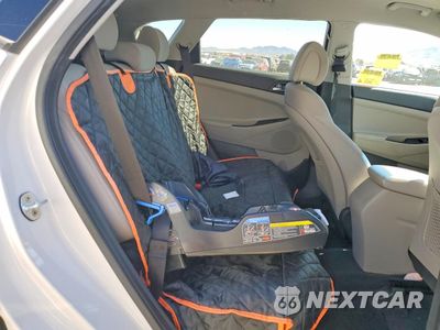 Zdjęcie 11 z 13 samochodu: 2016 HYUNDAI TUCSON SE POPULAR, ECO, SPORT, LIMITED VIN:KM8J3AA40GU091722 - miniatura