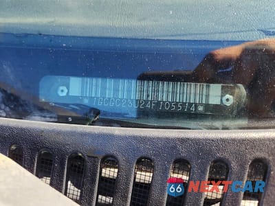 Zdjęcie 12 z 12 samochodu: 2004 CHEVROLET SILVERADO C2500 VIN:1GCGC23U24F105514 - miniatura