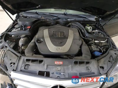 Zdjęcie 11 z 13 samochodu: 2010 MERCEDES-BENZ C 300 4MATIC VIN:WDDGF8BB1AF361316 - miniatura
