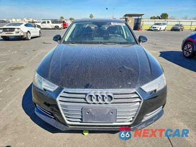 Piąte zdjęcie samochodu w środku: 2017 AUDI A4 PREMIUM VIN:WAUGNAF4XHN000745 - miniatura