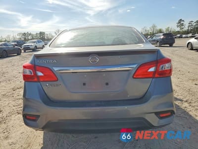 Zdjęcie 6 z 12 samochodu: 2018 NISSAN SENTRA S VIN:3N1AB7AP5JY220439 - miniatura