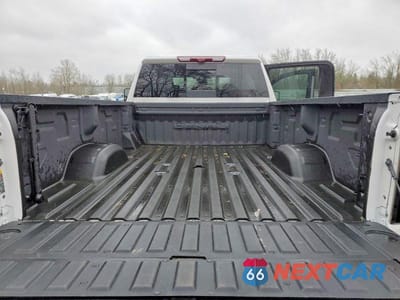 Zdjęcie 10 z 14 samochodu: 2024 GMC SIERRA K3500 DENALI ULTIMATE VIN:1GT49YEY7RF362129 - miniatura