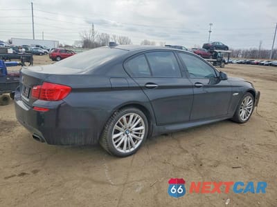 Trzecie zdjęcie samochodu z tyłu: 2013 BMW 550 XI VIN:WBAFU9C50DDY72829 - miniatura