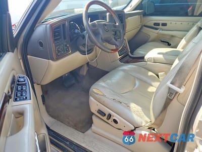 Zdjęcie 8 z 13 samochodu: 2006 CADILLAC ESCALADE ESV VIN:3GYFK66NX6G212736 - miniatura