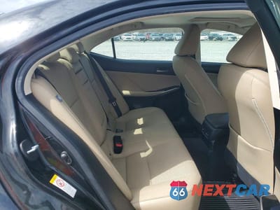 Zdjęcie 10 z 12 samochodu: 2017 LEXUS IS 300 BASE VIN:JTHCM1D29H5016181 - miniatura