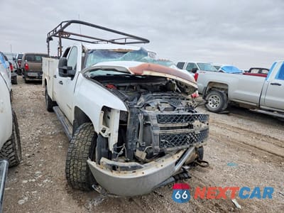 Czwarte zdjęcie samochodu z boku: 2014 CHEVROLET SILVERADO UTILITY / SERVICE TRUCK VIN:1GB4KZC81EF146174 - miniatura