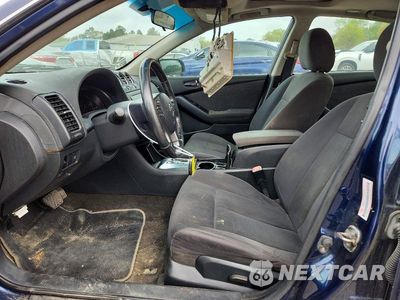 Zdjęcie 7 z 12 samochodu: 2010 NISSAN ALTIMA BASE VIN:1N4AL2AP0AN413064 - miniatura