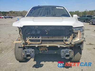 Piąte zdjęcie samochodu w środku: 2019 FORD F150 VIN:1FTMF1CBXKFA06522 - miniatura
