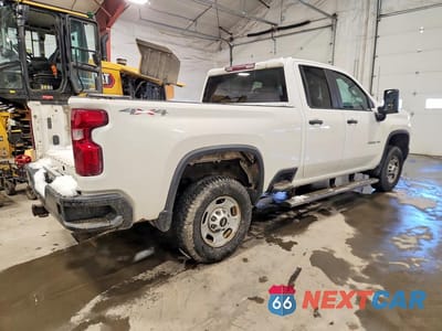 Trzecie zdjęcie samochodu z tyłu: 2020 CHEVROLET SILVERADO K2500 HEAVY DUTY VIN:1GC5YLE70LF198134 - miniatura