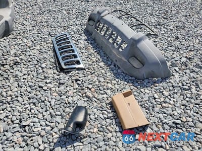 Zdjęcie 12 z 12 samochodu: 2000 JEEP GRAND CHEROKEE LAREDO VIN:1J4G248S0YC145131 - miniatura