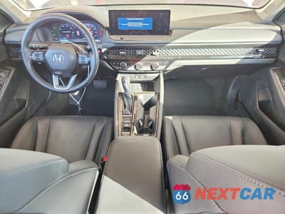 Zdjęcie 8 z 12 samochodu: 2024 HONDA ACCORD TOURING HYBRID VIN:1HGCY2F85RA092570 - miniatura