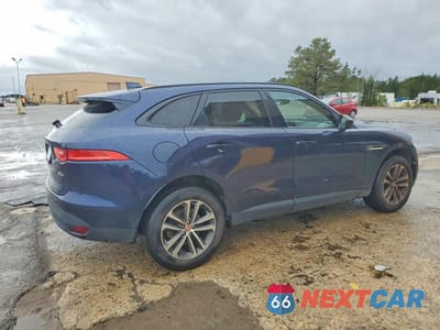 Trzecie zdjęcie samochodu z tyłu: 2017 JAGUAR F-PACE PREMIUM VIN:SADCJ2BN3HA492791 - miniatura