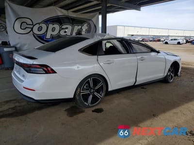 Trzecie zdjęcie samochodu z tyłu: 2024 HONDA ACCORD HYBRID SPORT VIN:1HGCY2F53RA009272 - miniatura