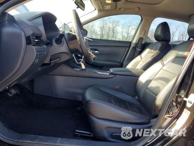 Zdjęcie 7 z 13 samochodu: 2024 NISSAN SENTRA SR VIN:3N1AB8DV4RY294656 - miniatura