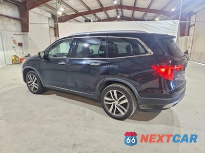 Drugie zdjęcie samochodu z przodu: 2017 HONDA PILOT ELITE VIN:5FNYF6H00HB096072 - miniatura