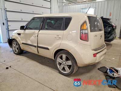 Drugie zdjęcie samochodu z przodu: 2011 KIA SOUL ! VIN:KNDJT2A2XB7343982 - miniatura