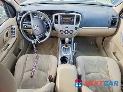 Zdjęcie 8 z 13 samochodu: 2006 MAZDA TRIBUTE S VIN:4F2YZ94196KM09529 - miniatura