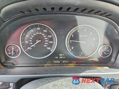 Zdjęcie 9 z 12 samochodu: 2016 BMW X5 XDRIVE35I VIN:5UXKR0C59G0P24462 - miniatura