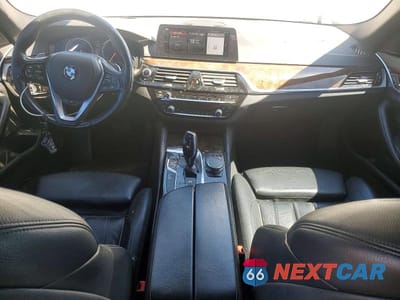 Zdjęcie 8 z 12 samochodu: 2018 BMW 530 XI VIN:WBAJA7C57JWC76000 - miniatura
