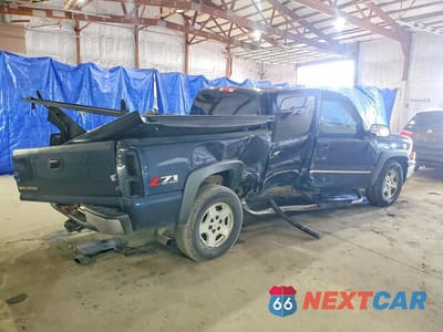 Trzecie zdjęcie samochodu z tyłu: 2006 CHEV SILVERADO VIN:2GCEK13T461137466 - miniatura