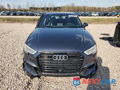 Piąte zdjęcie samochodu w środku: 2017 AUDI S3 PREMIUM PLUS VIN:WAUB1GFFXH1057707 - miniatura